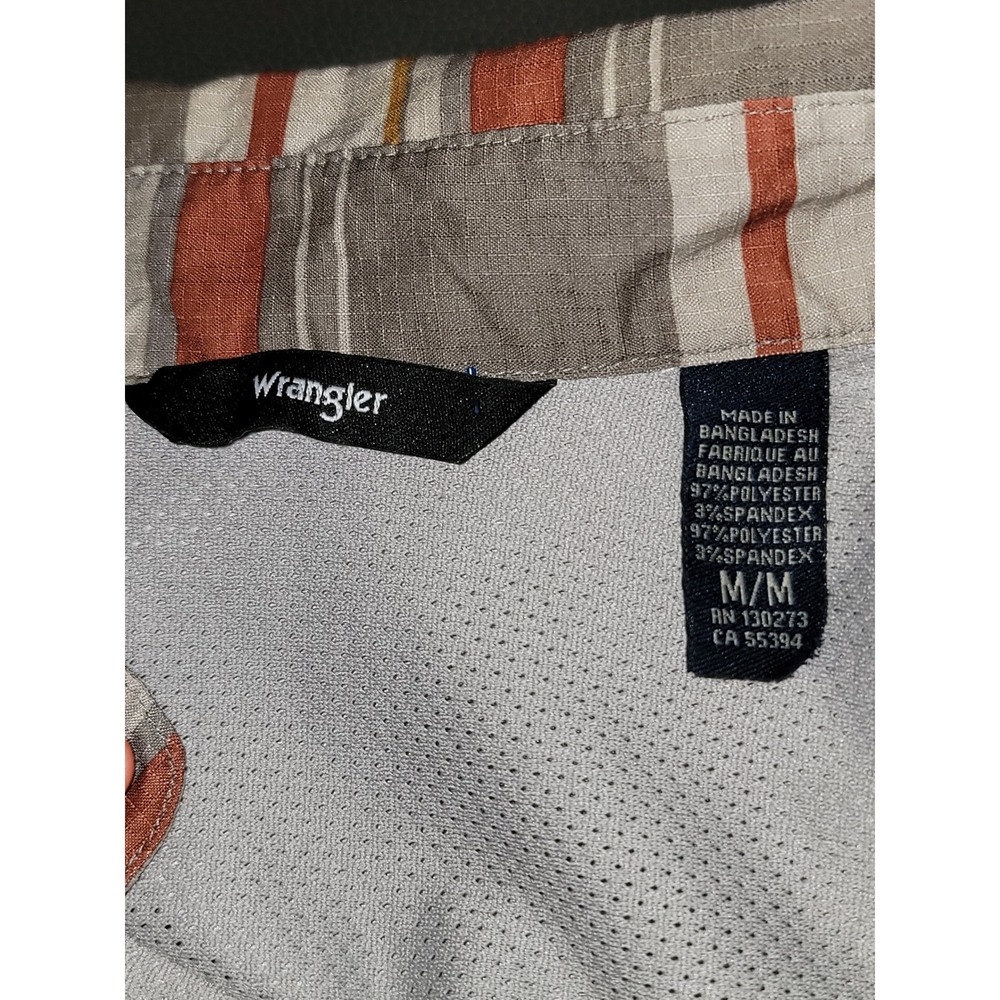 Wrangler Mens Plaid Short Sleeve Button Down Shirt Orange Grey Ripstop Size M‎ - Picture 2 of 6